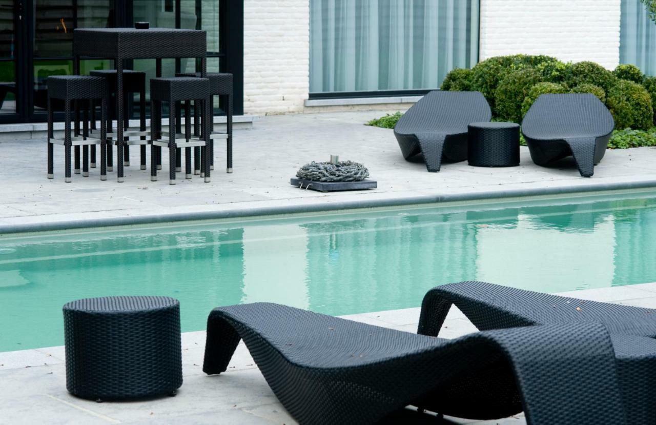 B&B Interludium Nijlen Luaran gambar