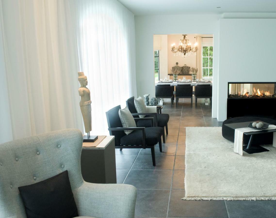 B&B Interludium Nijlen Luaran gambar